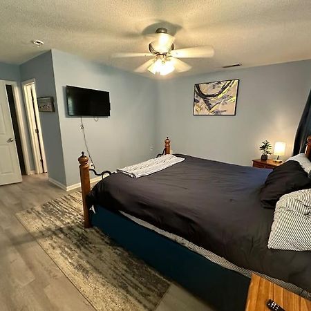 Вилла Adorable 3Br/2Ba W/ Garage 2Min Walk Ecu Health Гринвилл Экстерьер фото