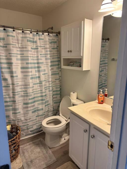Вилла Adorable 3Br/2Ba W/ Garage 2Min Walk Ecu Health Гринвилл Экстерьер фото