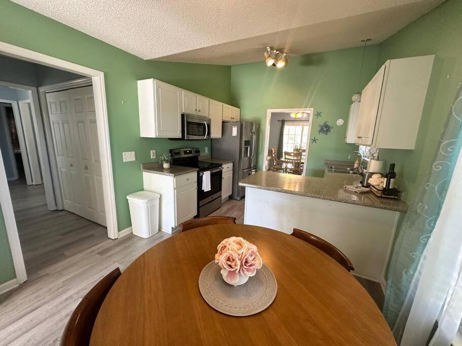 Вилла Adorable 3Br/2Ba W/ Garage 2Min Walk Ecu Health Гринвилл Экстерьер фото