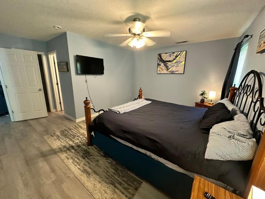 Вилла Adorable 3Br/2Ba W/ Garage 2Min Walk Ecu Health Гринвилл Экстерьер фото